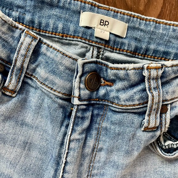 BP Light Washed Ripped Jeans - Picture 4 of 4